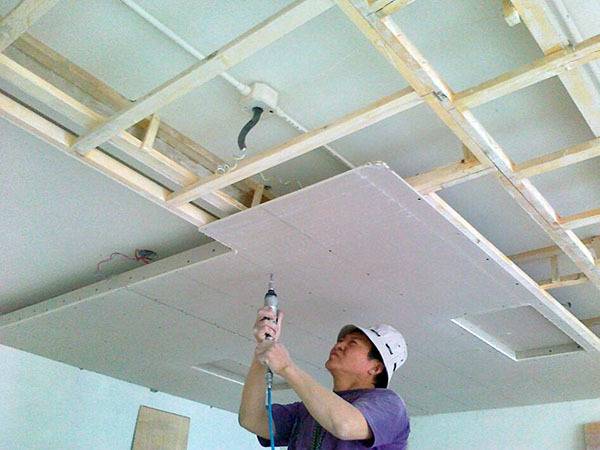 装修木工多少钱一天 装修木工多少钱一天