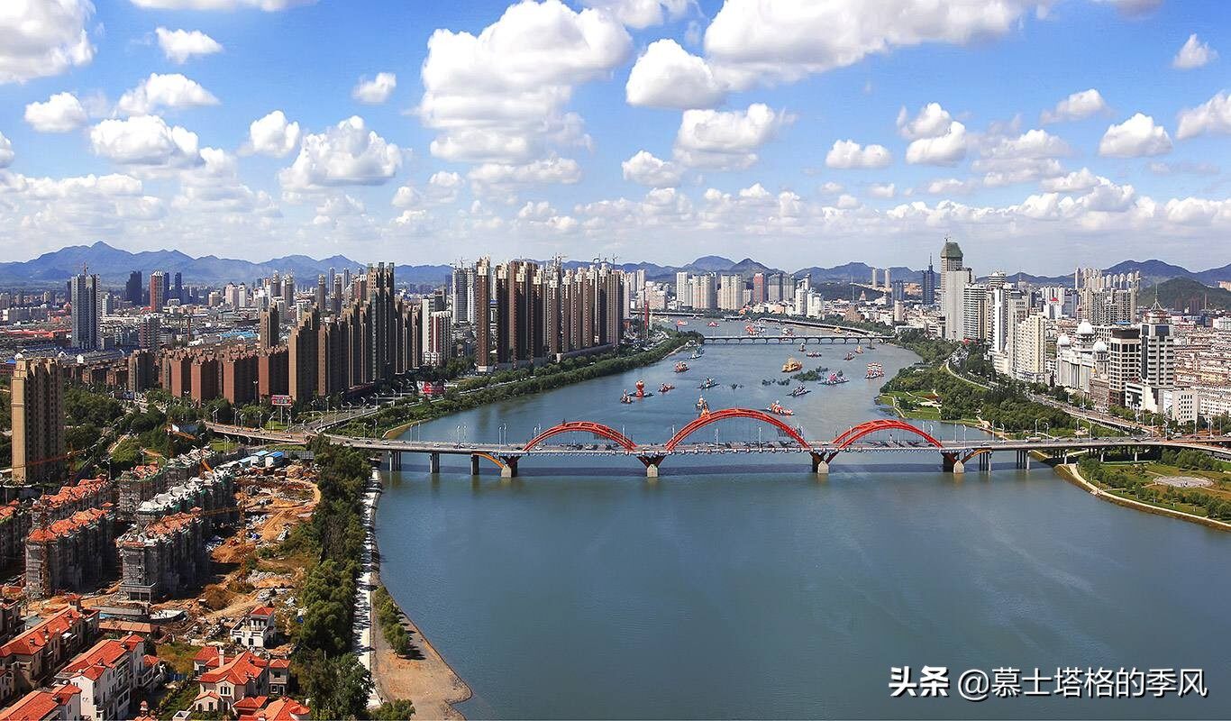 中国10座魅力江城排行榜，武汉第二，南昌、柳州上榜，有你家乡吗