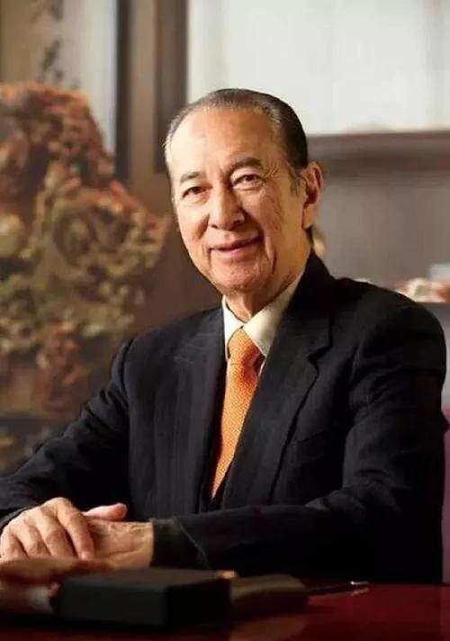 澳门四大家族,出了两位最高行政长官,一位受到毛主席亲自接见
